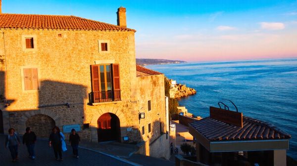 Investissez à Collioure : pourquoi vendre votre maison maintenant